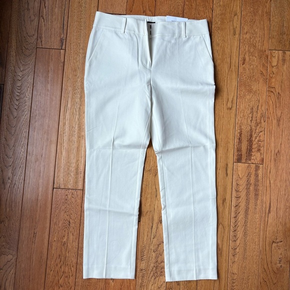Ann Taylor Women’s Winter White Straight-Leg Ankle Pants Size 4 NWT - Picture 1 of 6